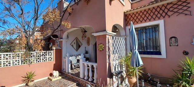 3 bedroom Terraced Villa for sale in Los Montesinos with pool - € 175,000 (Ref: 9018220)