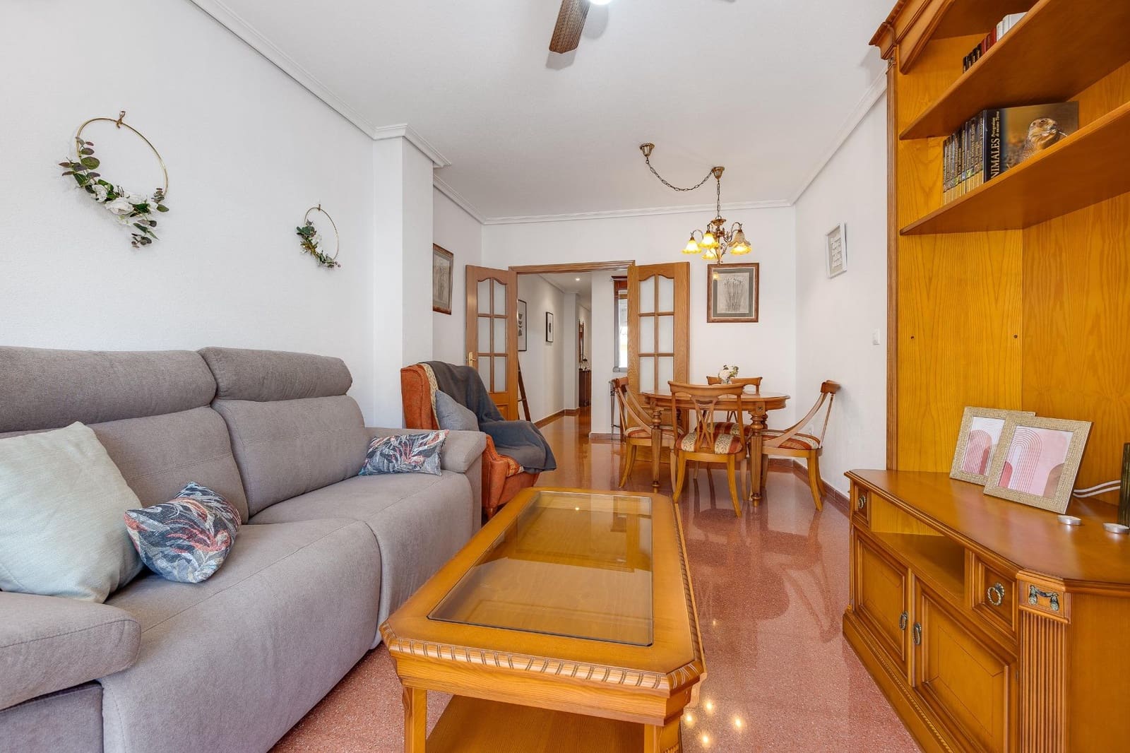 2 makuuhuone Kattohuoneisto myytävänä paikassa Torrevieja - 219 000 € (Ref: 9065149)