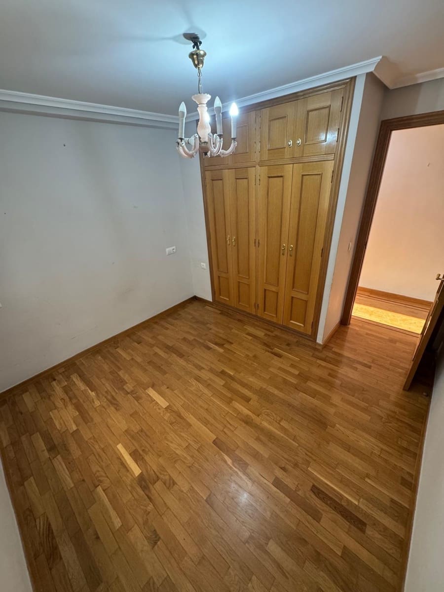 Apartamento de 3 habitaciones en Torrevieja en venta - 212.000 € (Ref: 9204468)