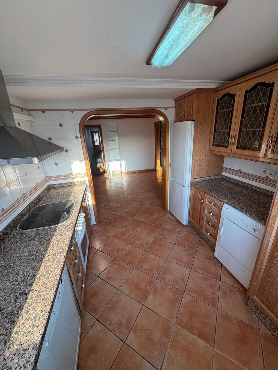 Apartamento de 3 habitaciones en Torrevieja en venta - 212.000 € (Ref: 9204468)