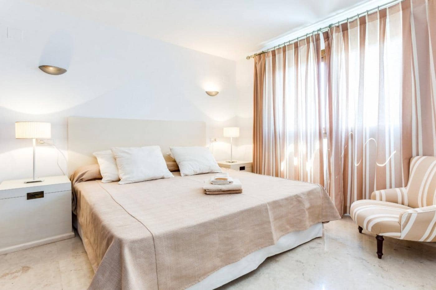 2 sovrum Takvåning att hyra i Orihuela Costa med pool - 1 200 € (Ref: 9247254)