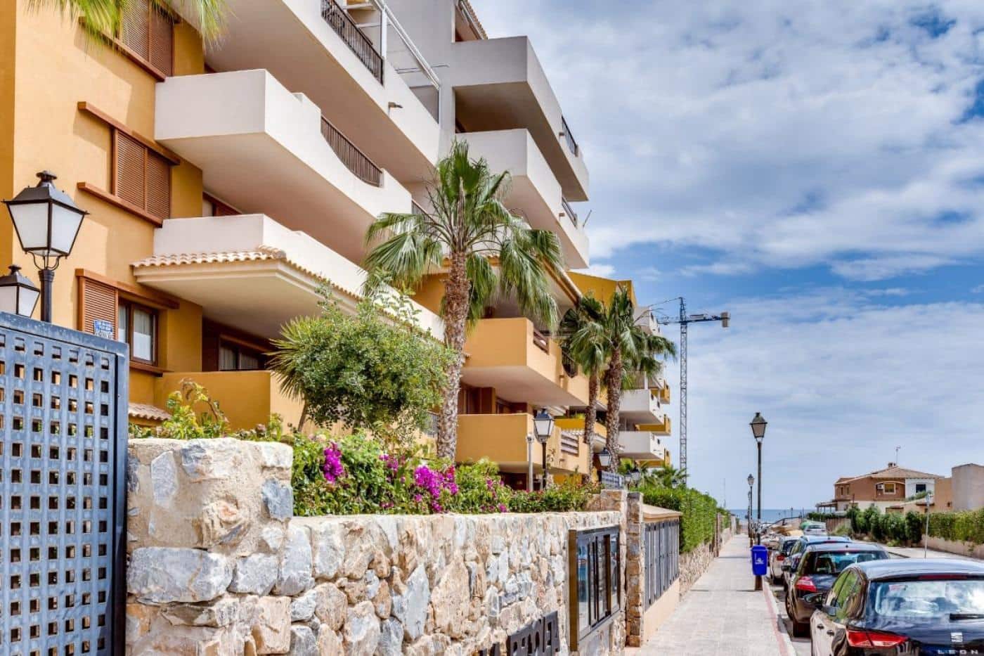 2 sovrum Takvåning att hyra i Orihuela Costa med pool - 1 200 € (Ref: 9247254)