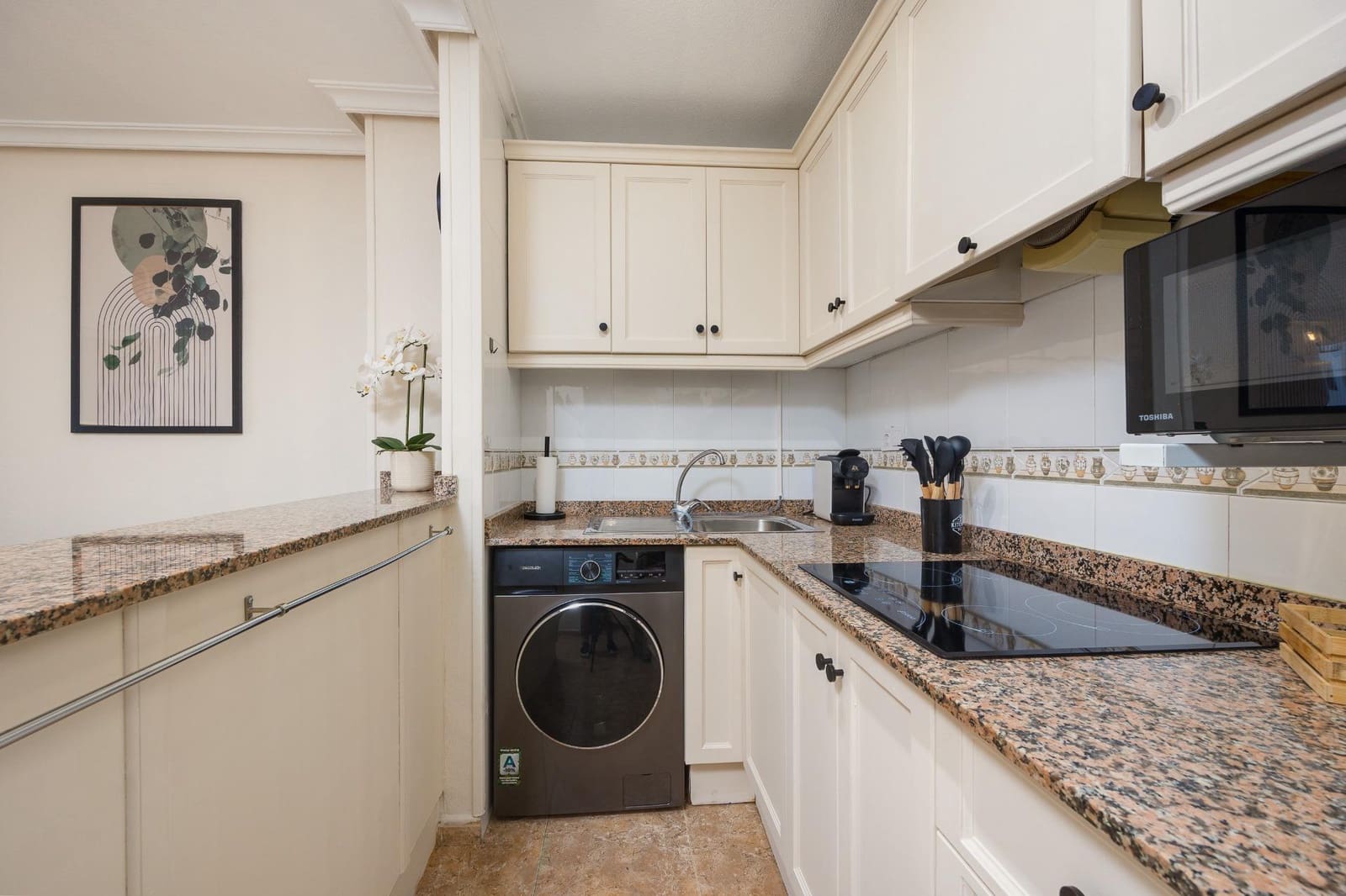 Apartamento de 1 habitación en Torrevieja en venta con piscina - 138.000 € (Ref: 9262568)