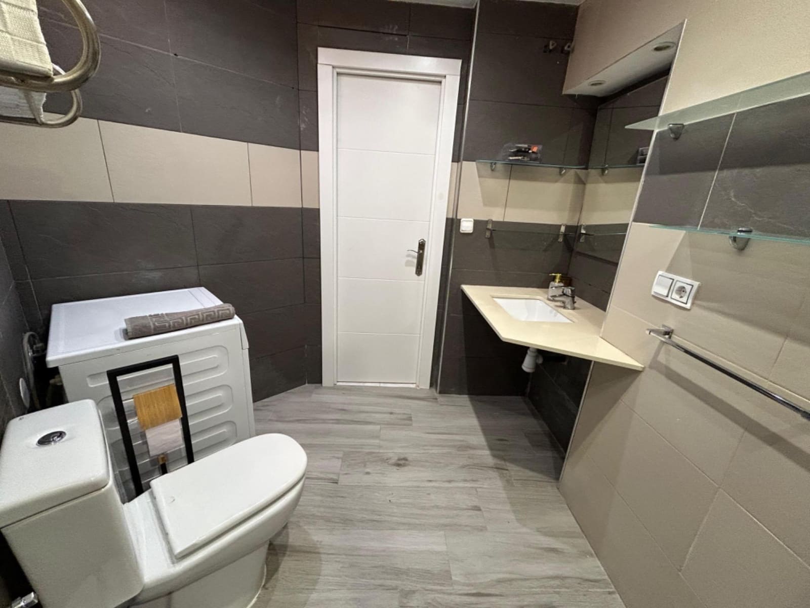 5 soveværelse Villa til salg i Torrevieja med swimmingpool - € 309.000 (Ref: 9269716)