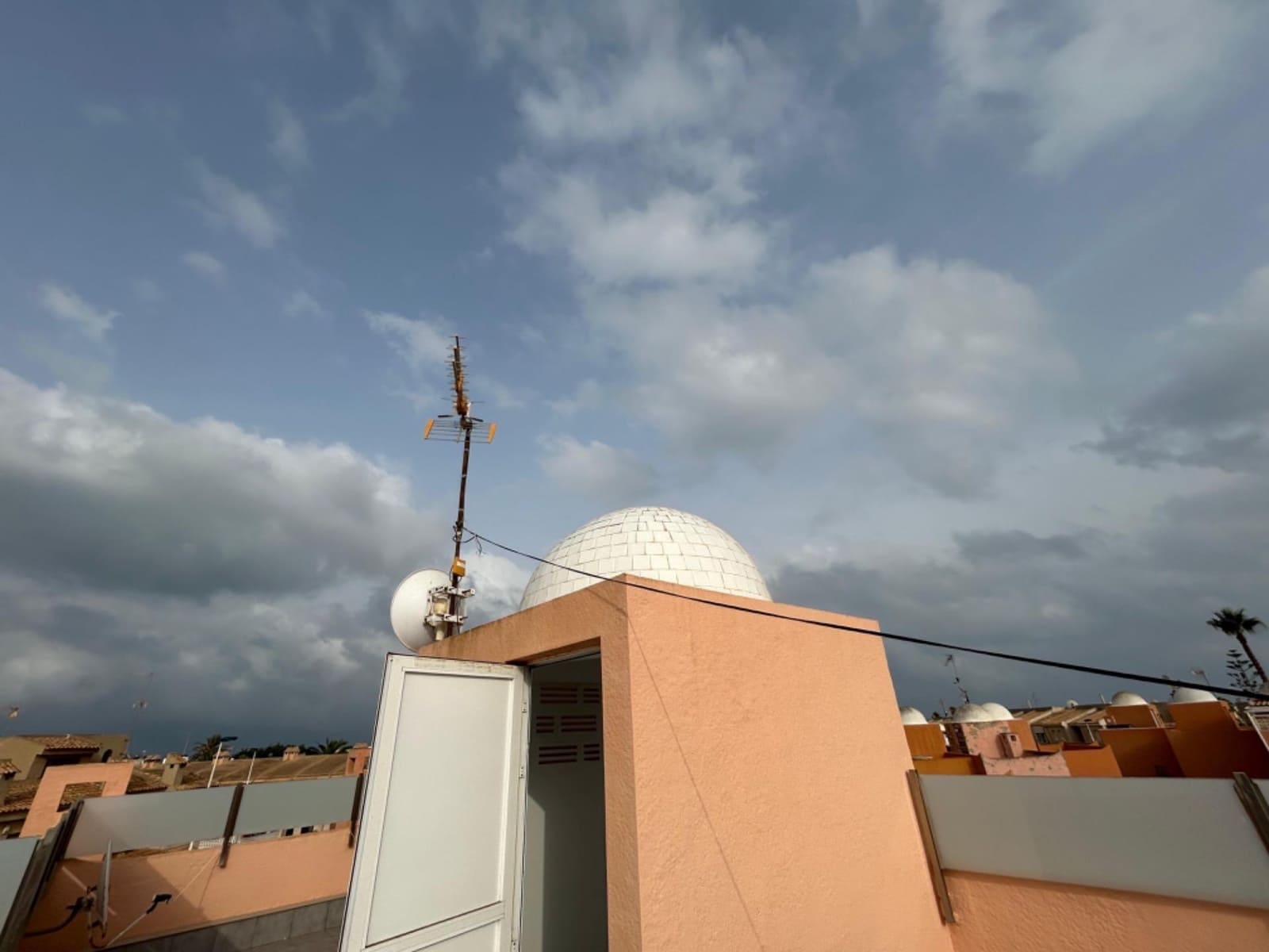 5 soveværelse Villa til salg i Torrevieja med swimmingpool - € 309.000 (Ref: 9269716)