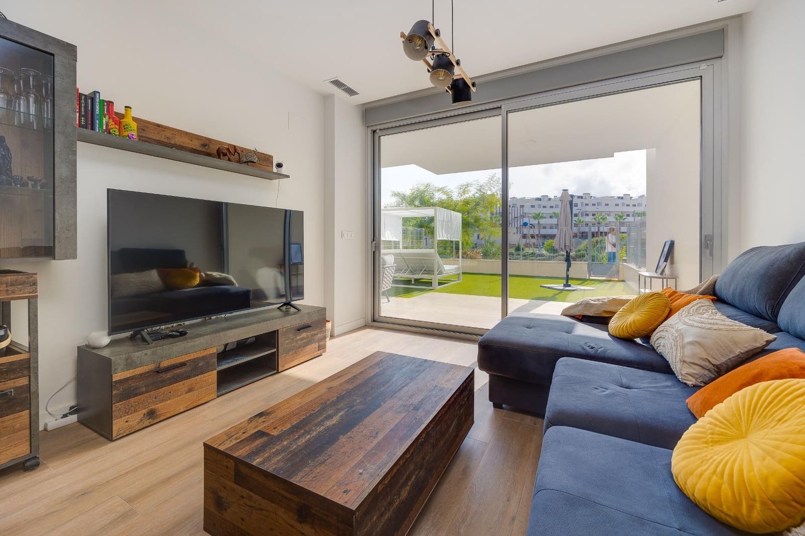 2 bedroom Apartment for sale in Orihuela Costa with pool - € 320,000 (Ref: 9310885)