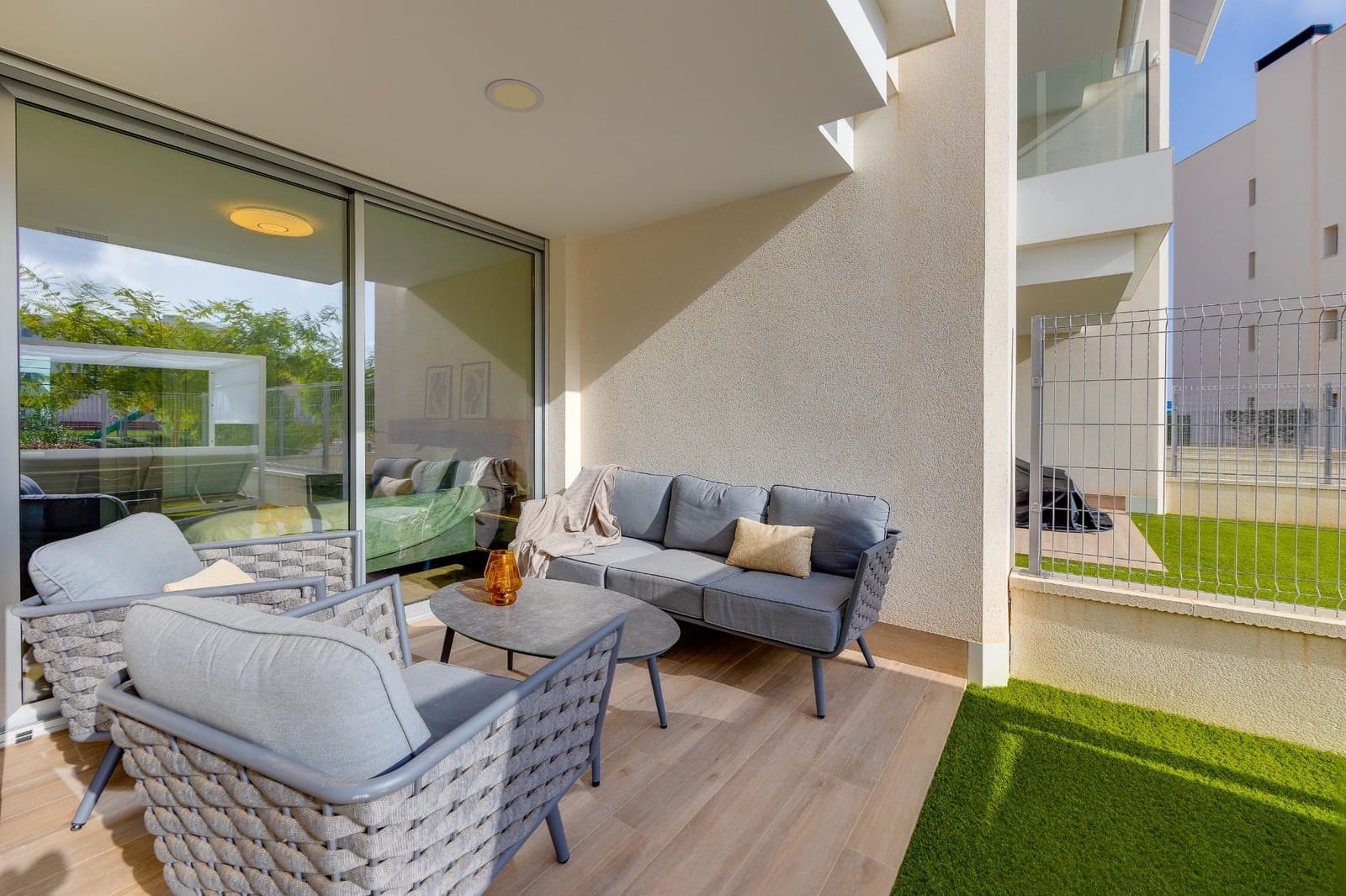 2 bedroom Apartment for sale in Orihuela Costa with pool - € 320,000 (Ref: 9310885)