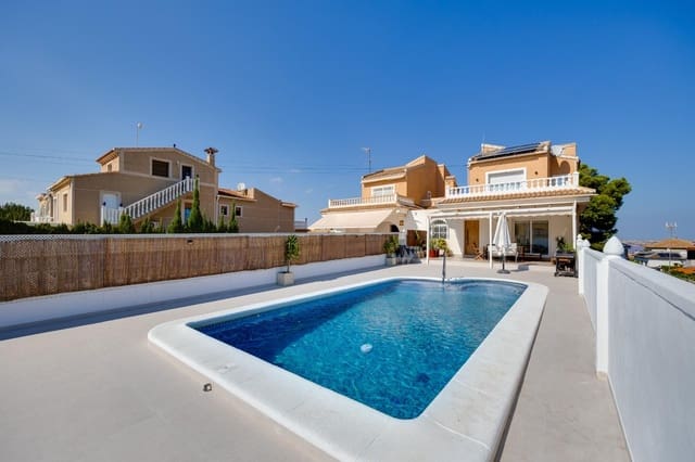 4 soveværelse Villa til leje i Los Balcones - Los Altos, Torrevieja med swimmingpool garage - € 2.500 (Ref: 9317838)