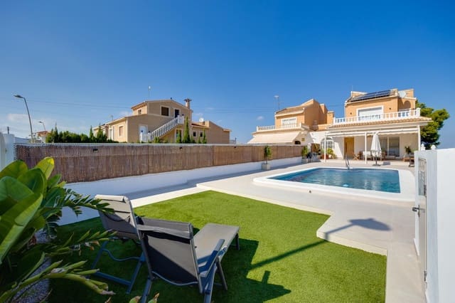 4 soveværelse Villa til leje i Los Balcones - Los Altos, Torrevieja med swimmingpool garage - € 2.500 (Ref: 9317838)