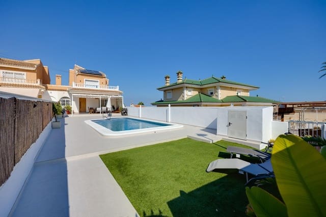 4 soveværelse Villa til leje i Los Balcones - Los Altos, Torrevieja med swimmingpool garage - € 2.500 (Ref: 9317838)