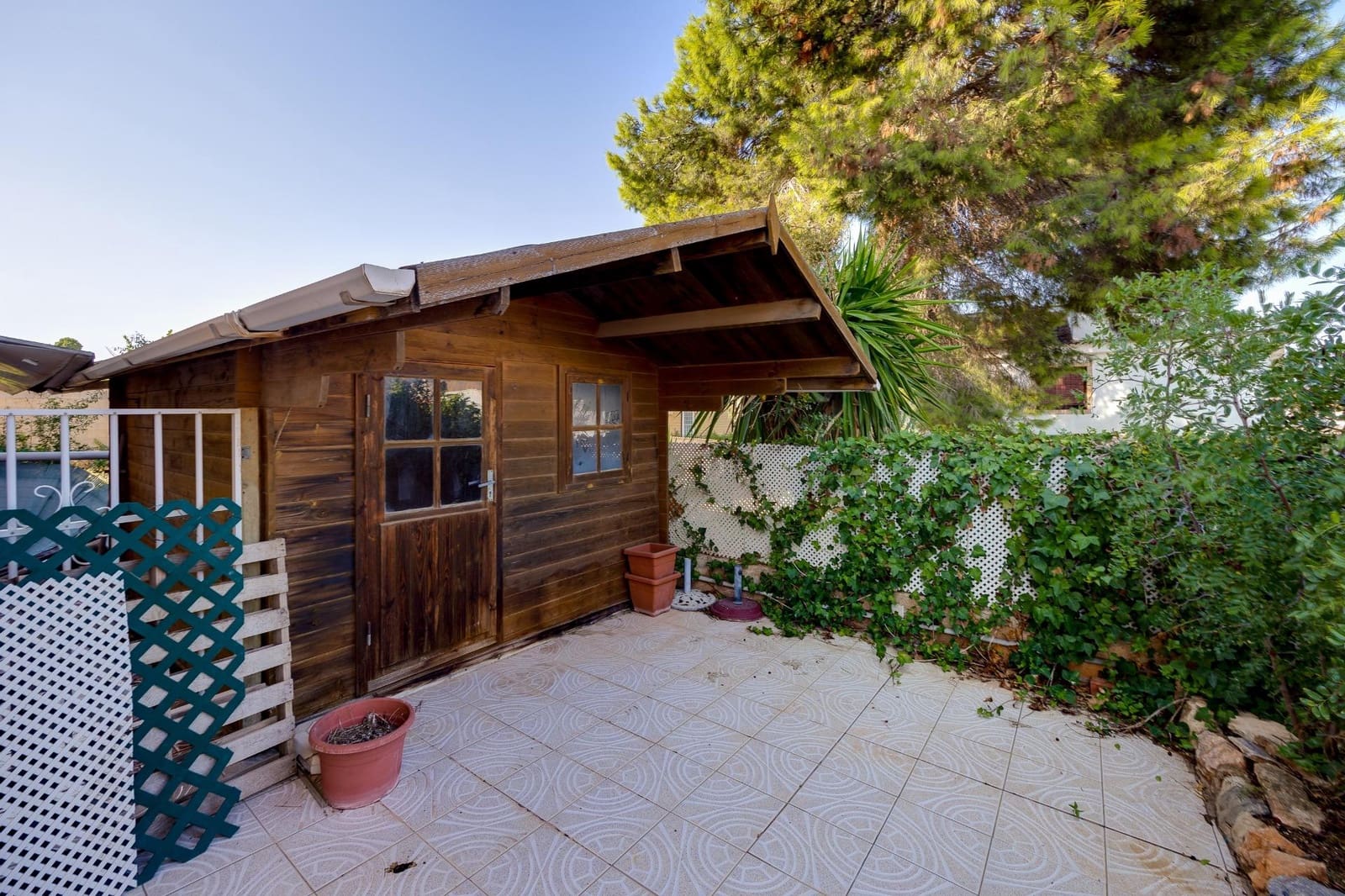 4 soveværelse Villa til leje i Torrevieja med swimmingpool garage - € 2.500 (Ref: 9317838)
