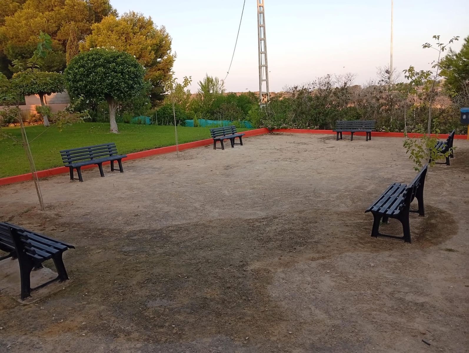 2 sypialnia Apartament na sprzedaż w Torrevieja z basenem - 139 900 € (Ref: 9373990)