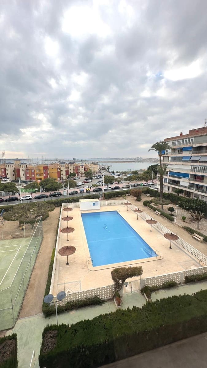 2 sypialnia Apartament do wynajęcia w Torrevieja z basenem - 1 100 € (Ref: 9452120)