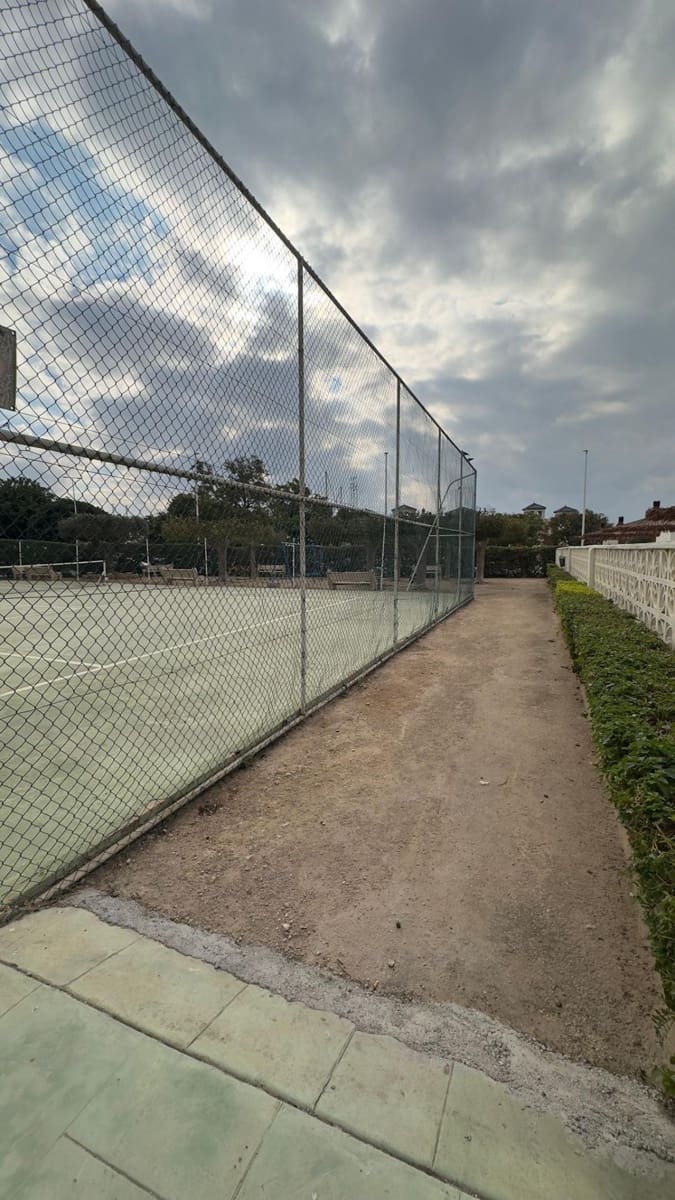 2 sypialnia Apartament do wynajęcia w Torrevieja z basenem - 1 100 € (Ref: 9452120)