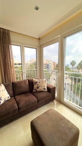 1 bedroom Apartment for rent in Centro, Torrevieja - € 950 (Ref: 9452121)