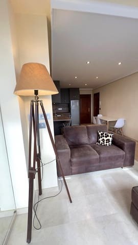 1 bedroom Apartment for rent in Centro, Torrevieja - € 950 (Ref: 9452121)