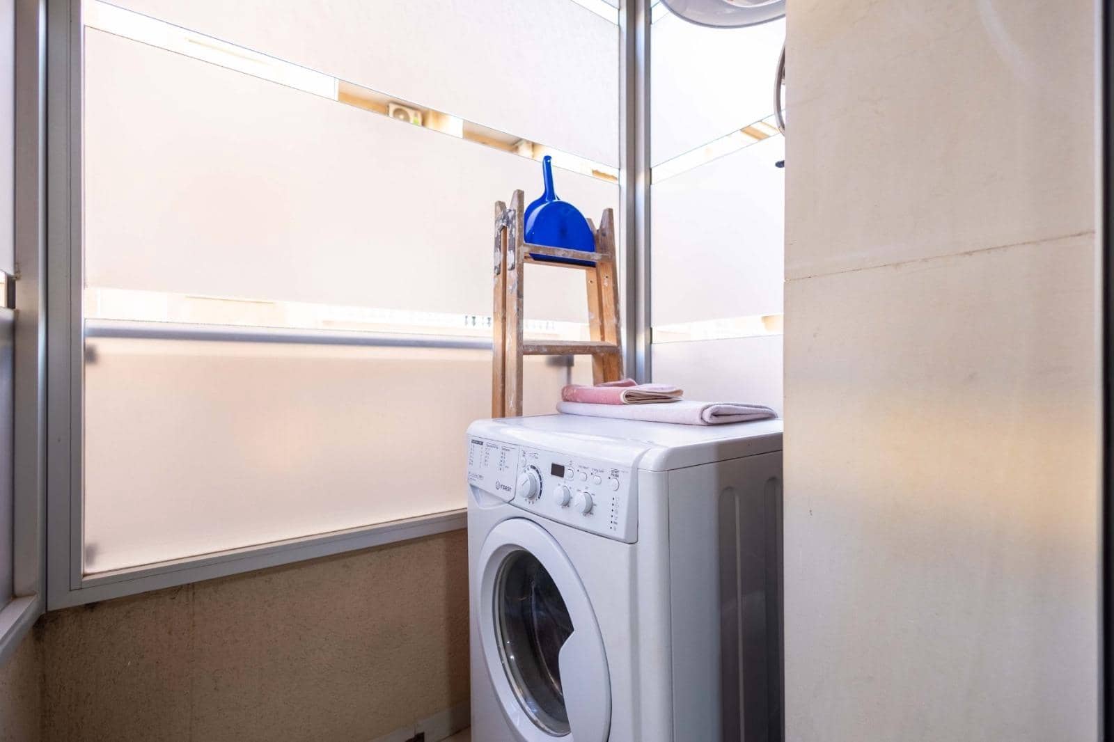 3 bedroom Apartment for sale in Torrevieja - € 220,000 (Ref: 9497181)