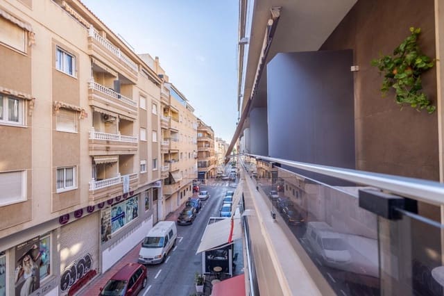 3 bedroom Apartment for sale in Centro, Torrevieja - € 220,000 (Ref: 9497181)