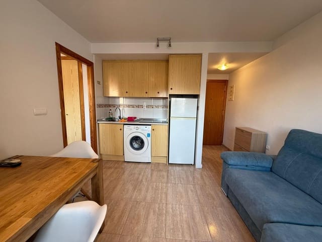 1 Zimmer Apartment zu verkaufen in Centro, Torrevieja mit Pool - 90.000 € (Ref: 9513396)