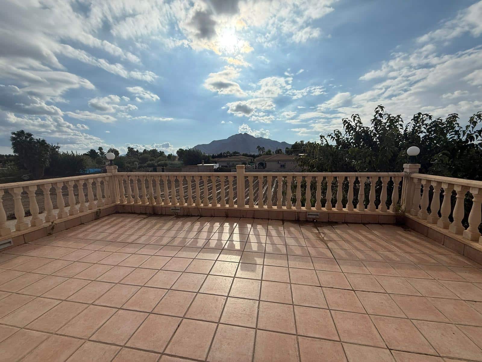 3 soverom Villa til salgs i Callosa de Segura med svømmebasseng garasje - € 399 000 (Ref: 9518894)