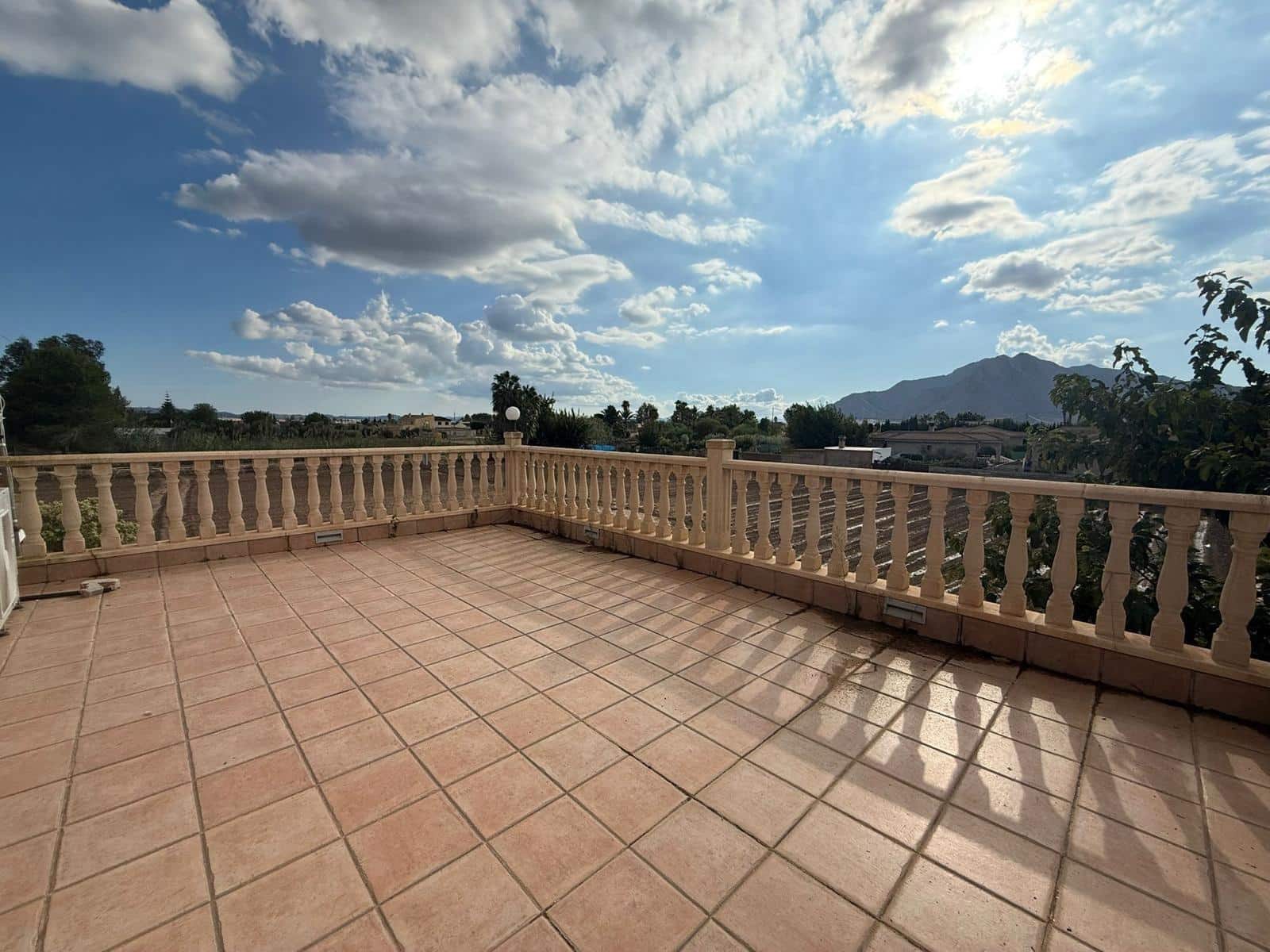 3 soverom Villa til salgs i Callosa de Segura med svømmebasseng garasje - € 399 000 (Ref: 9518894)