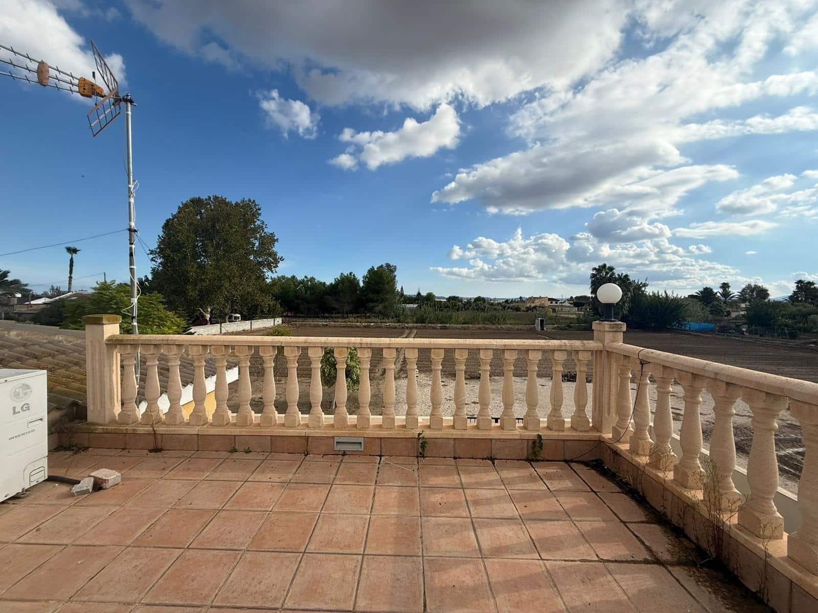 3 soverom Villa til salgs i Callosa de Segura med svømmebasseng garasje - € 399 000 (Ref: 9518894)