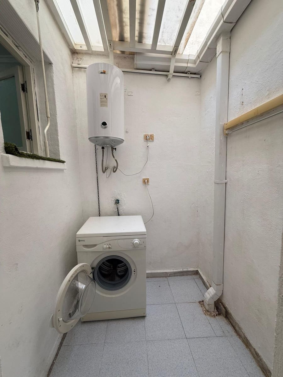 1 makuuhuone Rivitalo myytävänä paikassa Torrevieja - 94 900 € (Ref: 9518895)