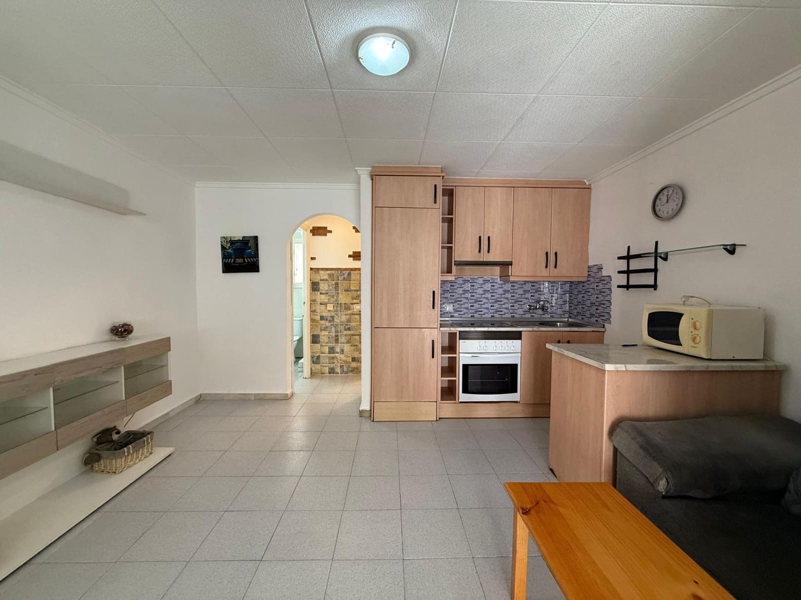 1 makuuhuone Rivitalo myytävänä paikassa Torrevieja - 94 900 € (Ref: 9518895)