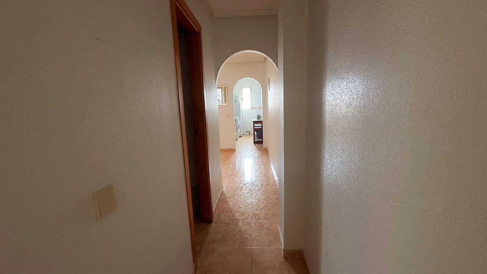 2 soveværelse Lejlighed til leje i Torrevieja - € 750 (Ref: 9524288)