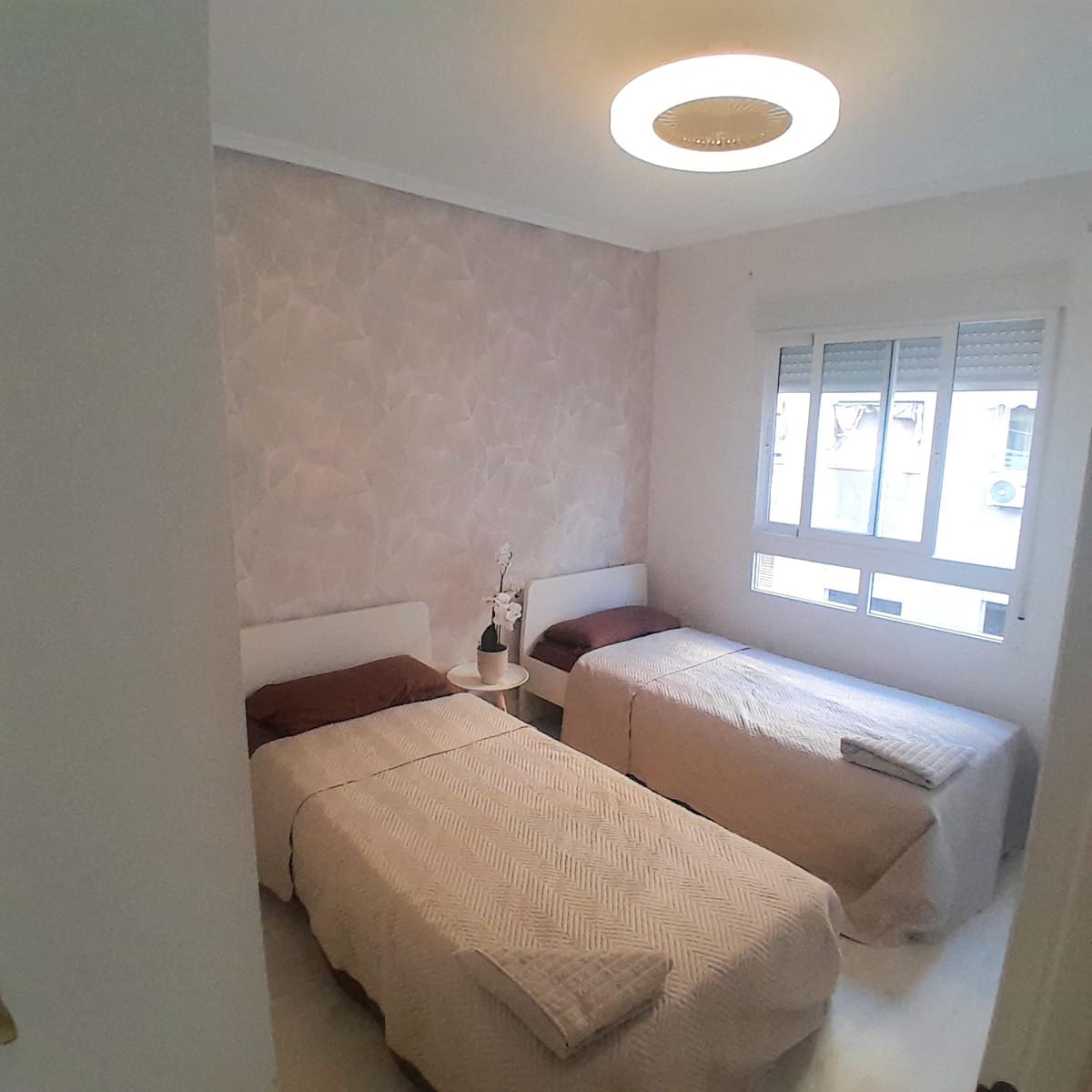 2 sypialnia Apartament na sprzedaż w Torrevieja - 135 000 € (Ref: 9543597)