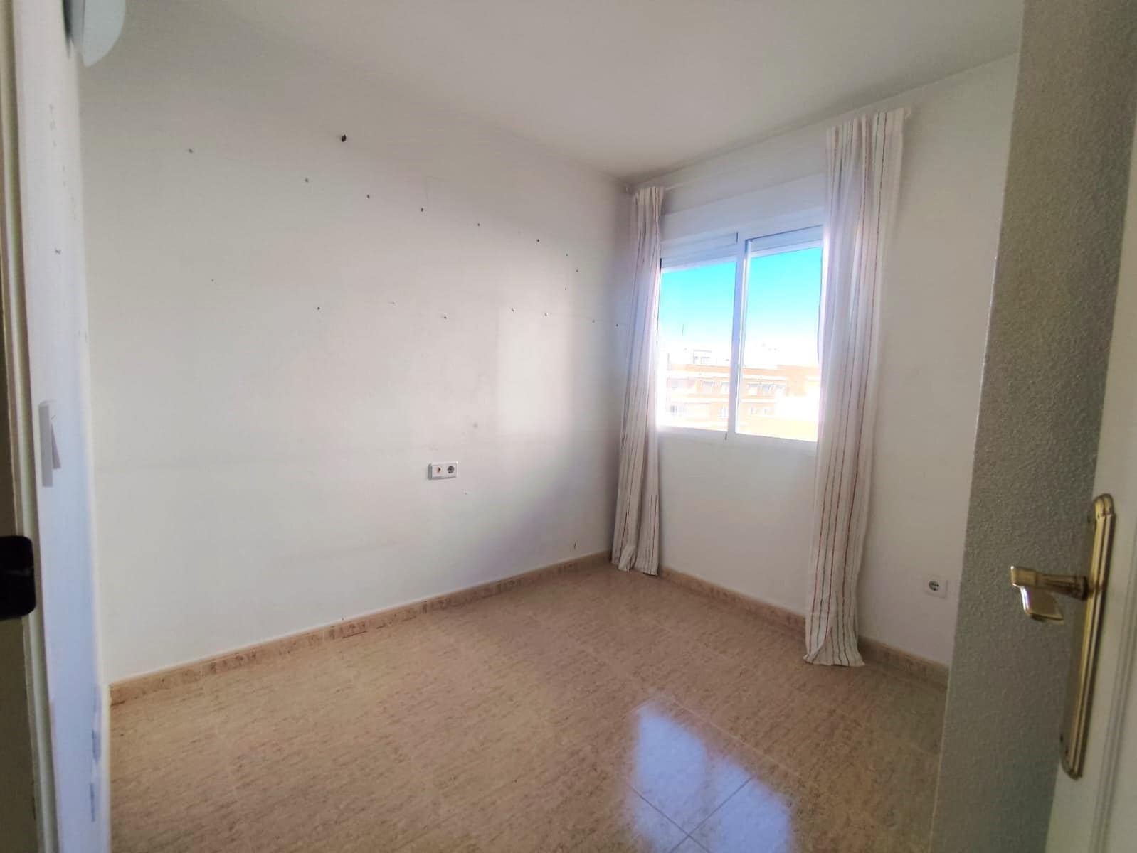2 makuuhuone Huoneisto myytävänä paikassa Torrevieja - 138 000 € (Ref: 9608054)