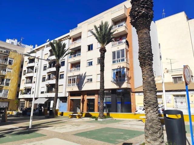 2 makuuhuone Huoneisto myytävänä paikassa Centro, Torrevieja - 138 000 € (Ref: 9608054)
