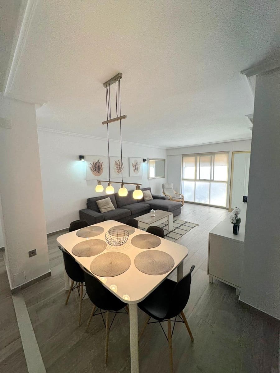 3 slaapkamer Appartement te koop in Torrevieja - € 380.000 (Ref: 9608055)