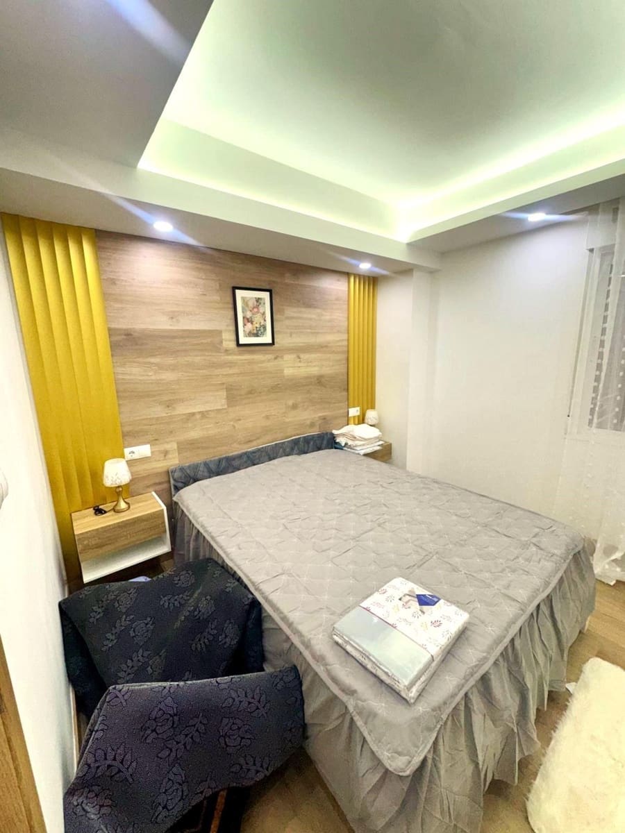 4 sypialnia Apartament na sprzedaż w Torrevieja - 285 000 € (Ref: 9820499)