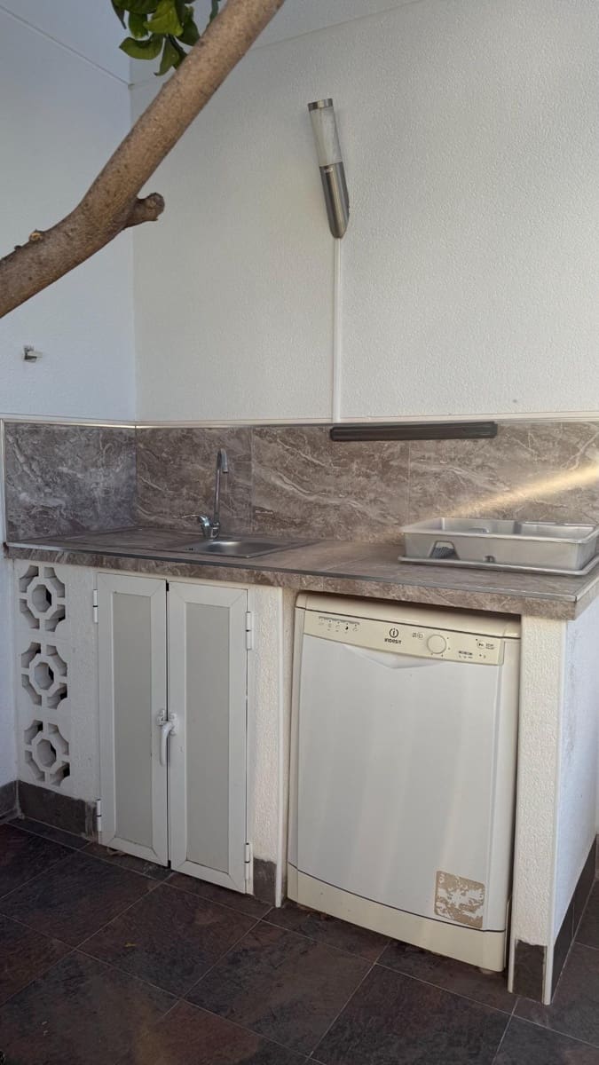 Adosado de 3 habitaciones en Aguas Nuevas en venta con piscina - 349.900 € (Ref: 9843386)
