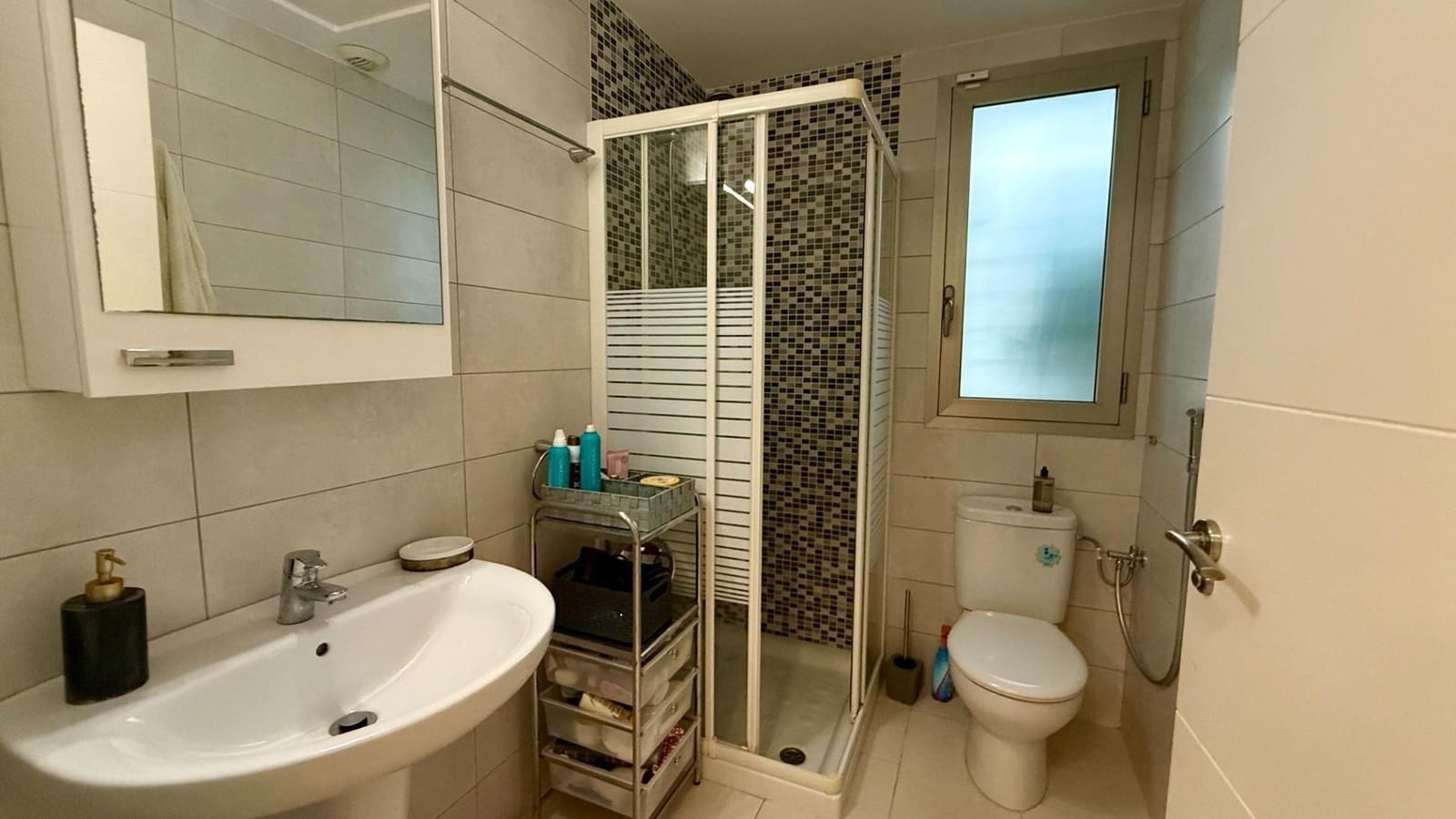 Adosado de 3 habitaciones en Aguas Nuevas en venta con piscina - 349.900 € (Ref: 9843386)