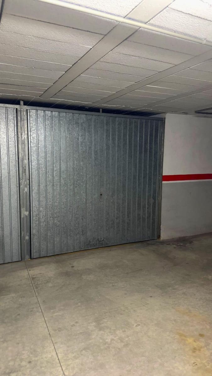 2 Zimmer Apartment zu verkaufen in Torrevieja mit Garage - 139.000 € (Ref: 9846226)