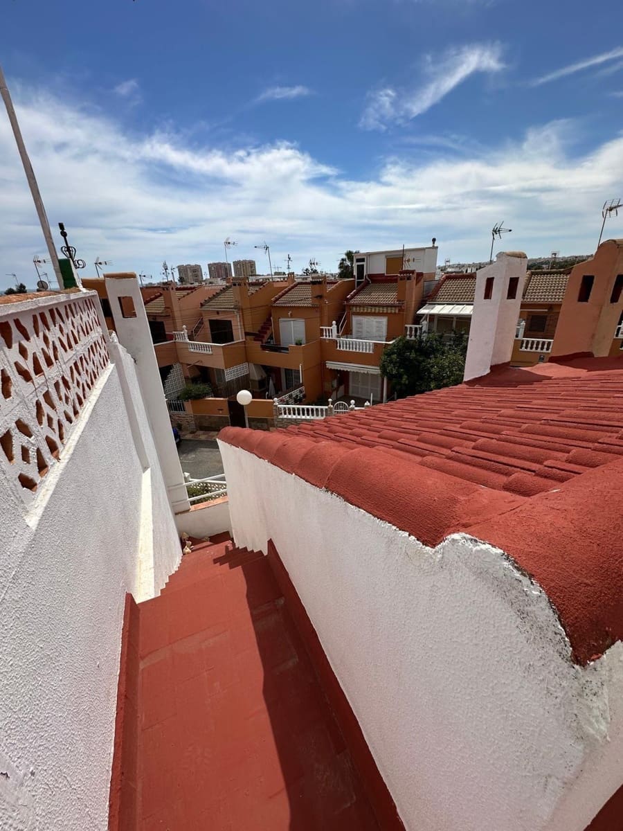 2 sypialnia Dom szeregowy na sprzedaż w Torrevieja - 156 000 € (Ref: 9881934)