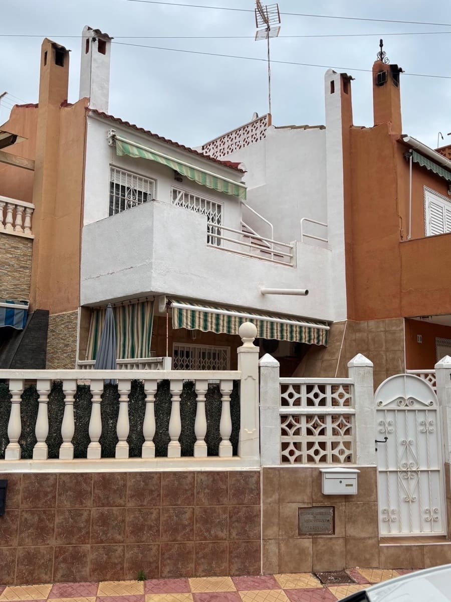 2 sypialnia Dom szeregowy na sprzedaż w Torrevieja - 156 000 € (Ref: 9881934)