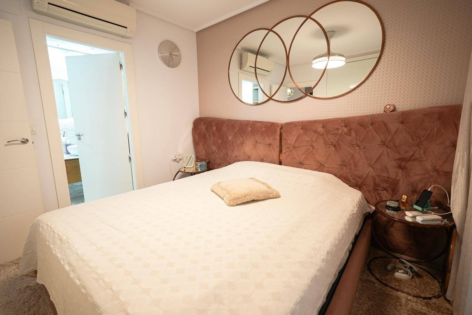 3 slaapkamer Rijtjeshuis te koop in Aguas Nuevas met zwembad - € 375.000 (Ref: 9884799)
