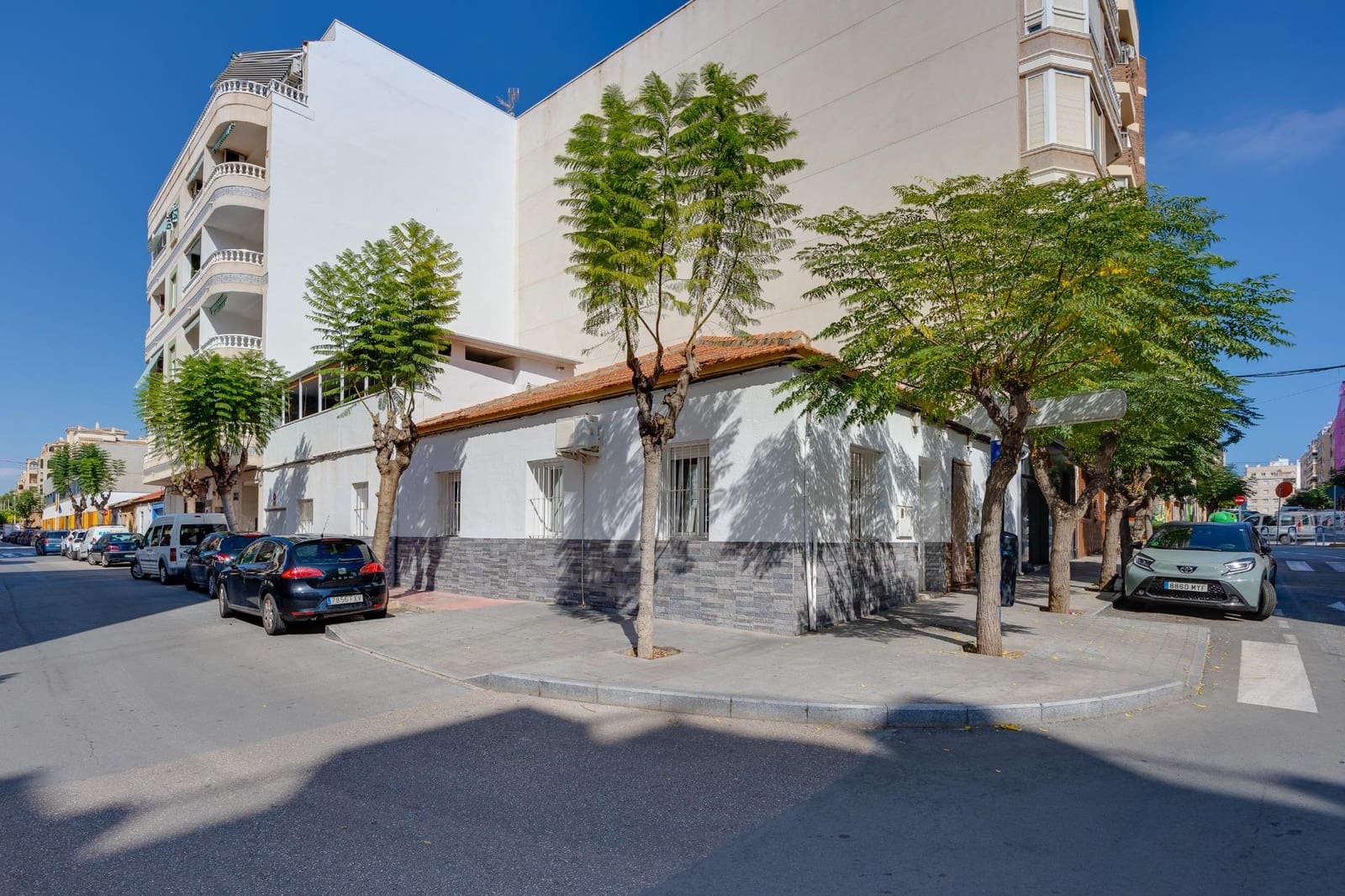 3 soverom Hus til salgs i Torrevieja med garasje - € 350 000 (Ref: 9911046)
