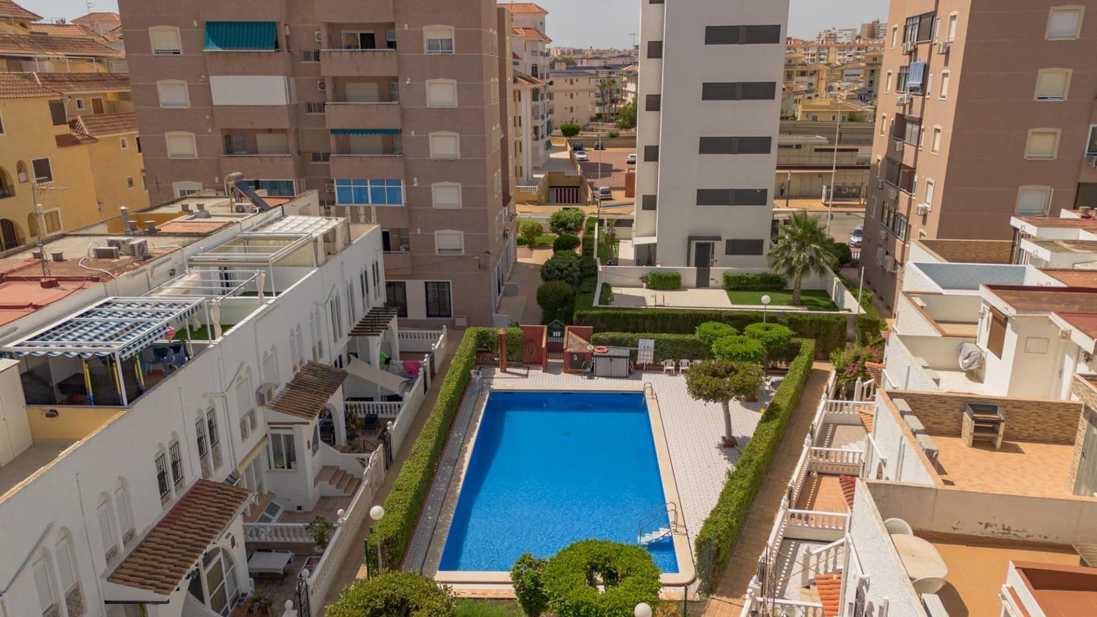 2 Zimmer Apartment zu verkaufen in La Mata mit Pool - 289.000 € (Ref: 9942523)