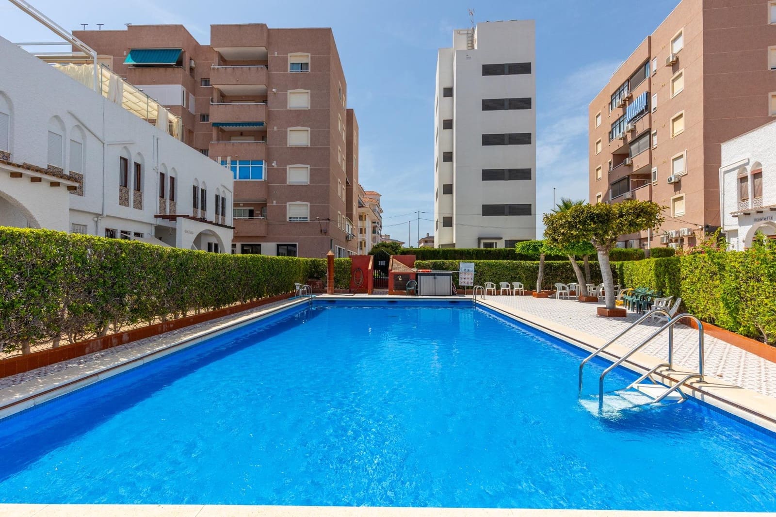 2 Zimmer Apartment zu verkaufen in La Mata mit Pool - 289.000 € (Ref: 9942523)