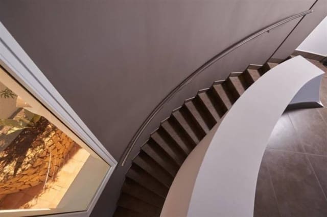 4 sovrum Villa till salu i Altea med pool - 895 000 € (Ref: 3404585)