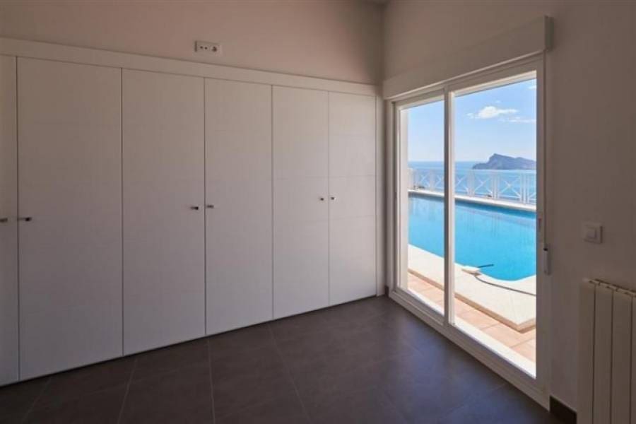 4 sovrum Villa till salu i Altea med pool - 895 000 € (Ref: 3404585)