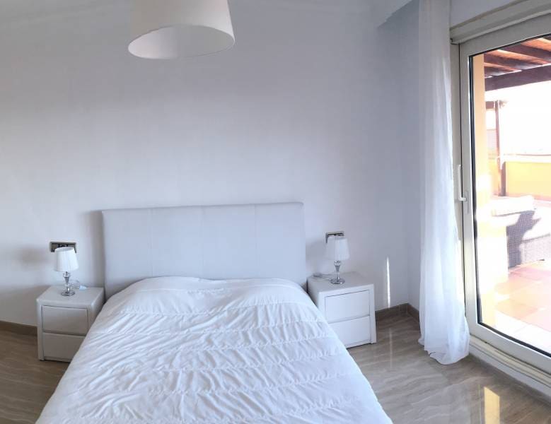 3 sypialnia Penthouse na sprzedaż w Golden Mile z basenem garażem - 1 425 000 € (Ref: 4500049)