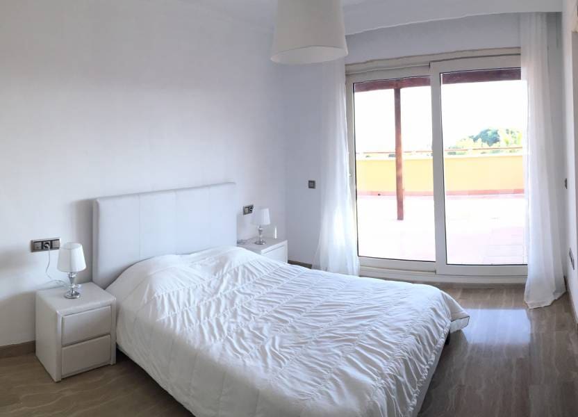 3 sypialnia Penthouse na sprzedaż w Golden Mile z basenem garażem - 1 425 000 € (Ref: 4500049)