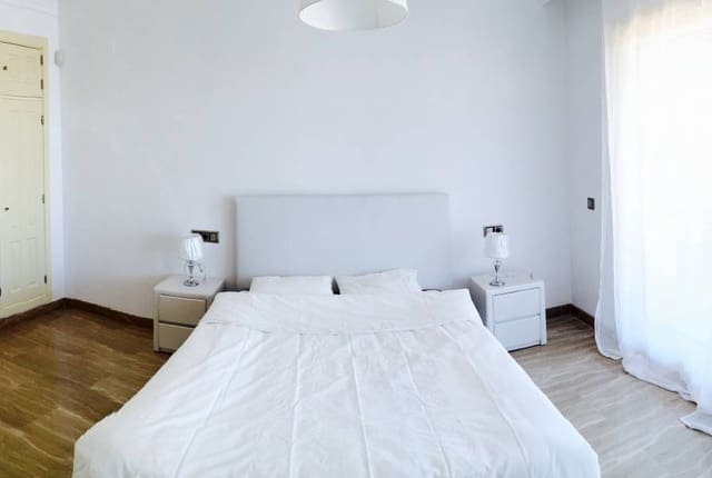 3 sypialnia Penthouse na sprzedaż w Sierra Blanca, Marbella z basenem garażem - 1 425 000 € (Ref: 4500049)