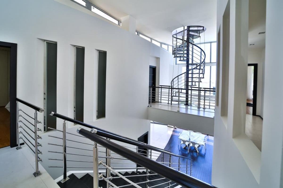 5 soveværelse Rækkehus til salg i Golden Mile med swimmingpool garage - € 2.800.000 (Ref: 6571834)