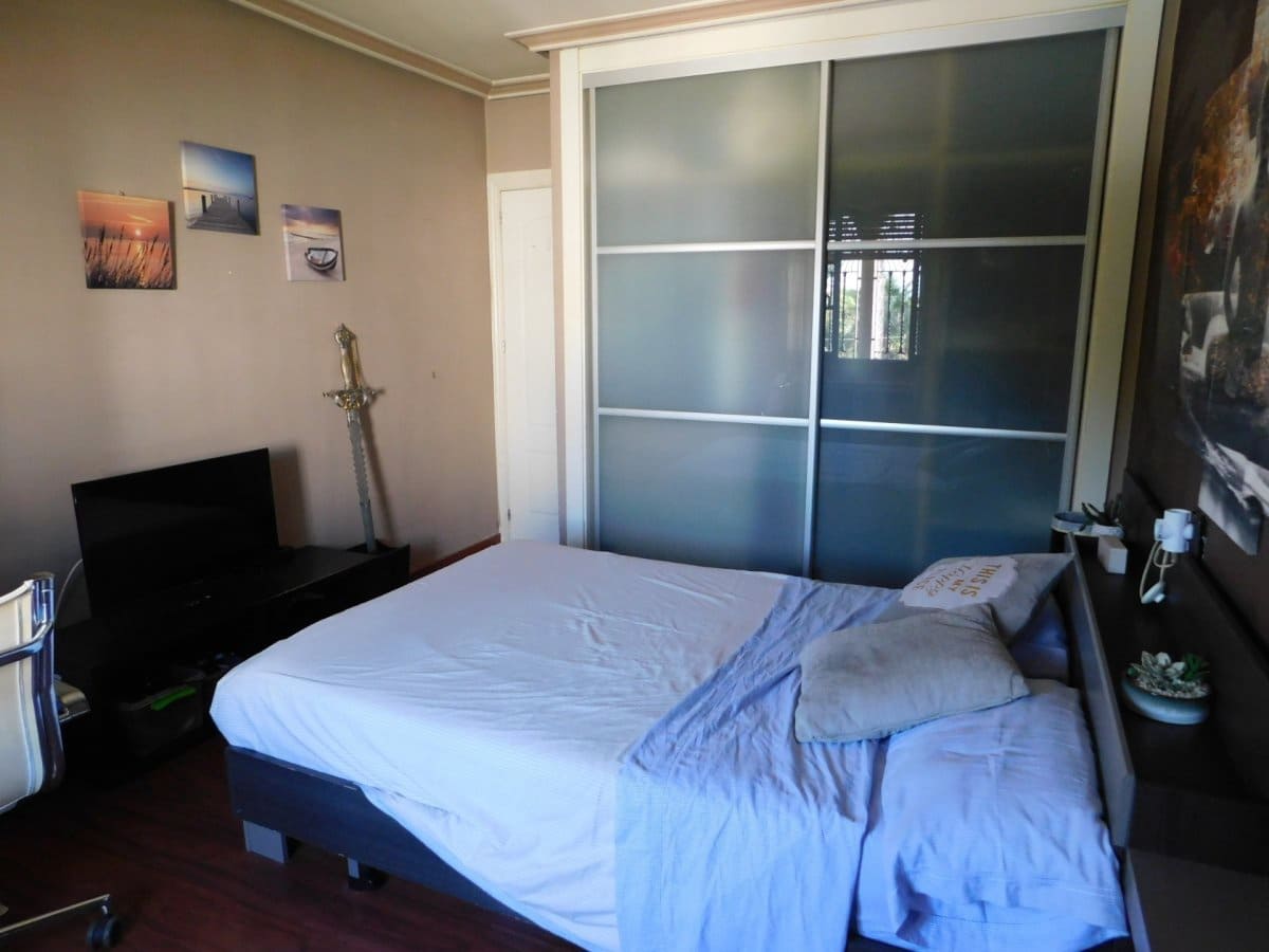 6 soveværelse Villa til salg i Torrevieja med swimmingpool - € 1.498.000 (Ref: 6571947)